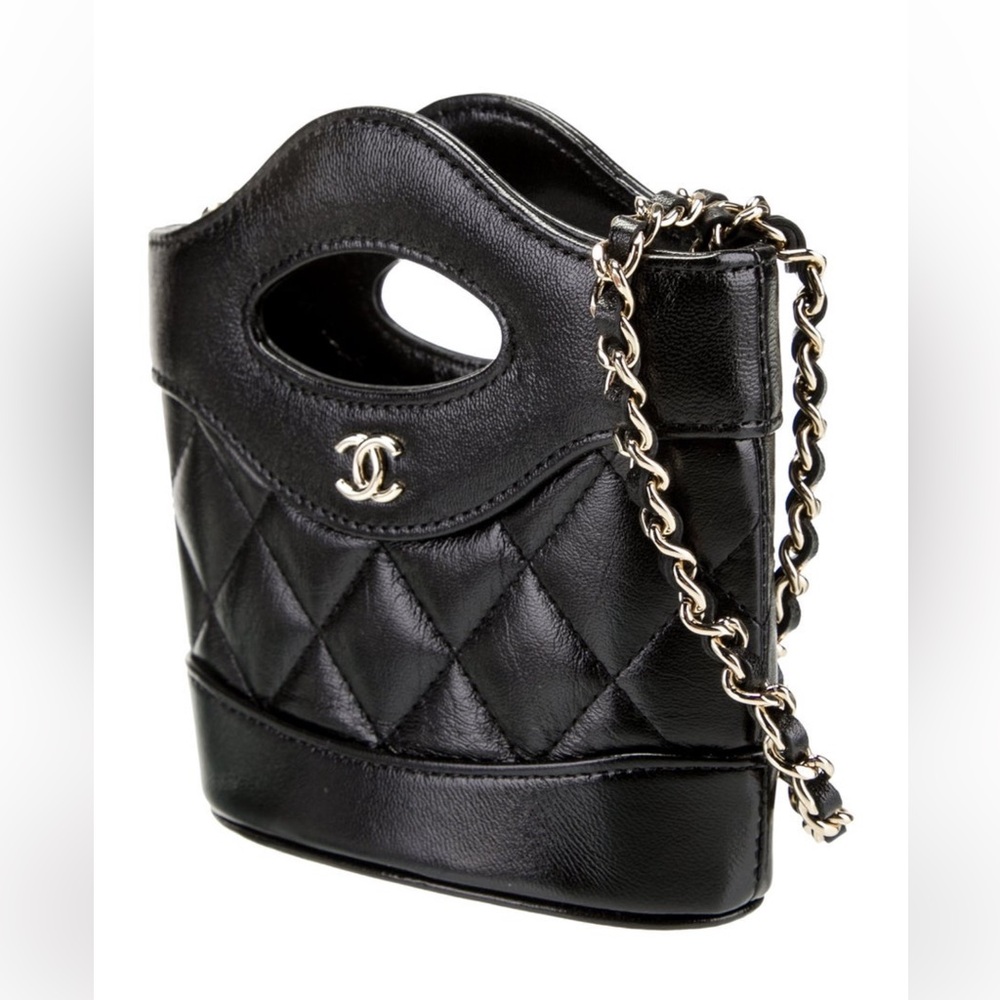 CHANEL Black Mini Bag with Structured Design - Picture 4 of 5
